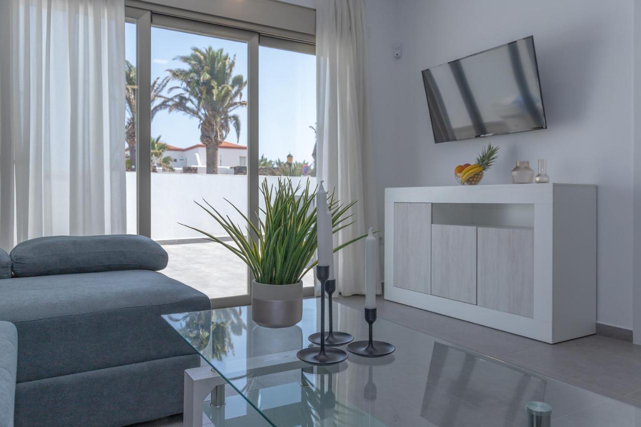 Apartment Family 1 Beachfront Corralejo By Holidays Home エクステリア 写真